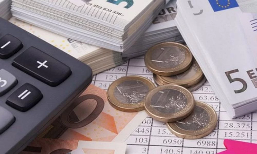 Σε οκτώ μηνιαίες δόσεις θα πληρωθεί ο φόρος εισοδήματος